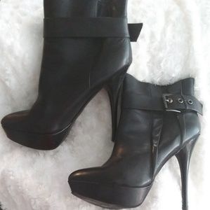 Aldo Black Leather Booties size 9